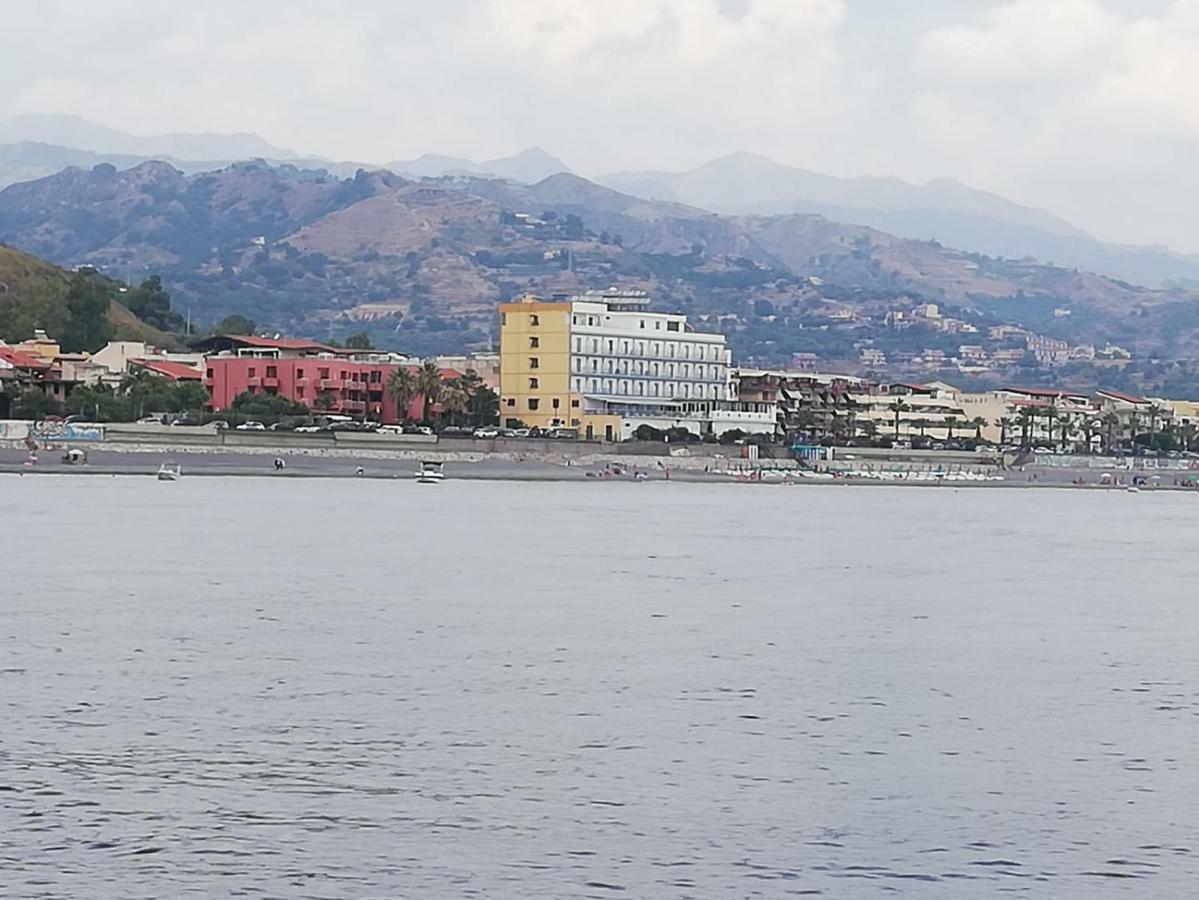 Hotel Kennedy SantʼAlessio Siculo Zewnętrze zdjęcie